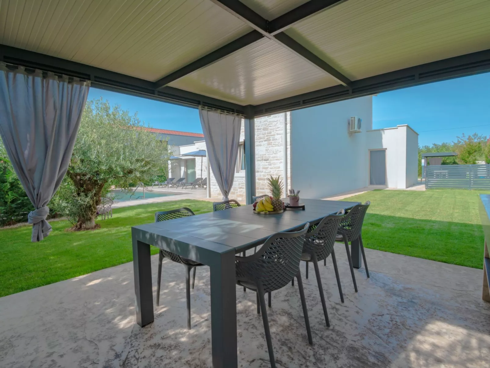 Villa Lavanda - Outside