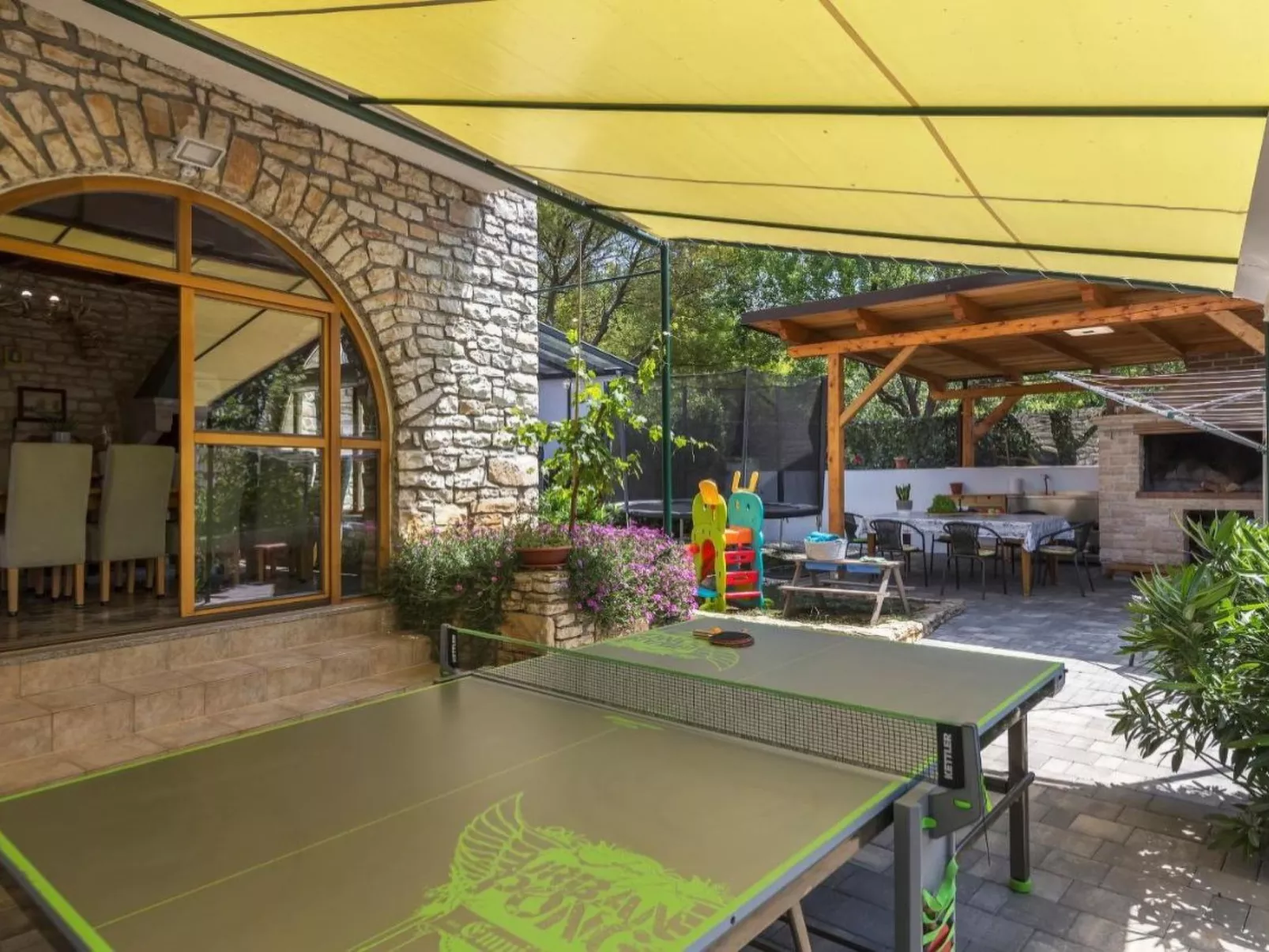Villa Green House Unna - Outside