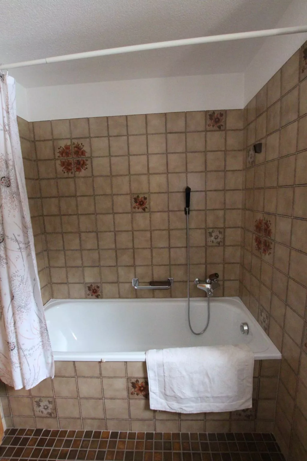 Chasa Grava 26, (Tschierv). - Dedans