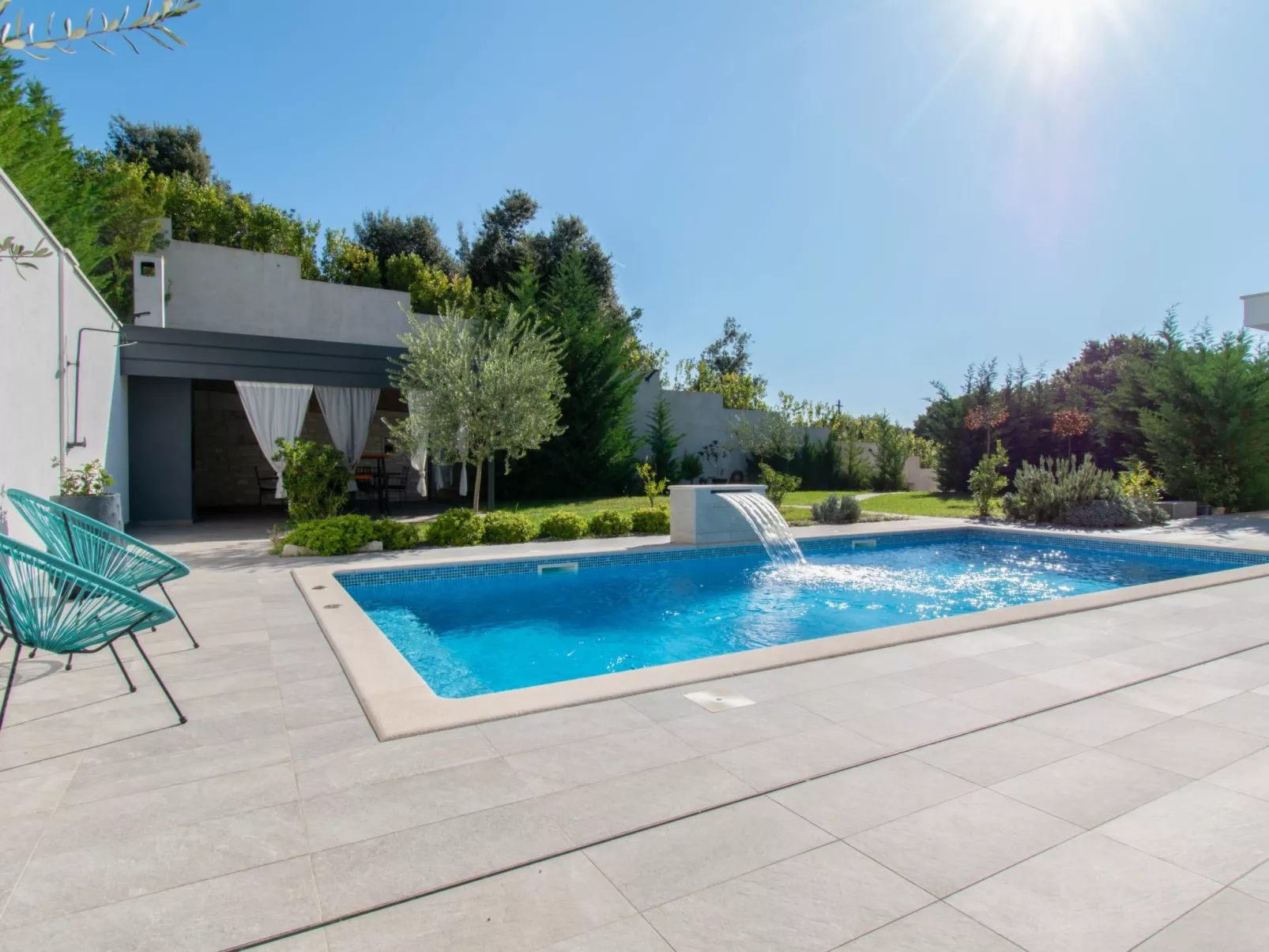 Villa Design M - Draußen