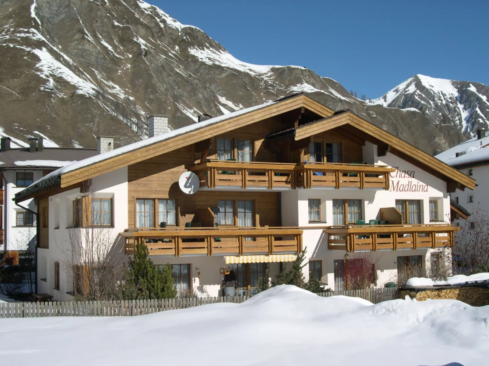 Chasa Madlaina, (Samnaun-Dorf). - Outside