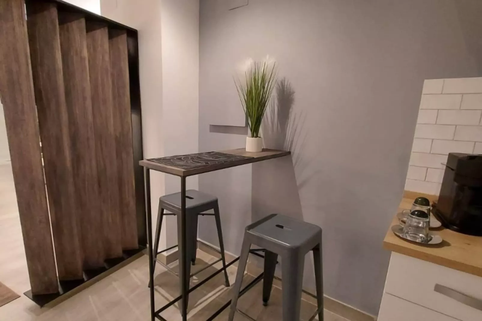 Estudio Deluxe con cama grande y jacuzzy - Esszimmer