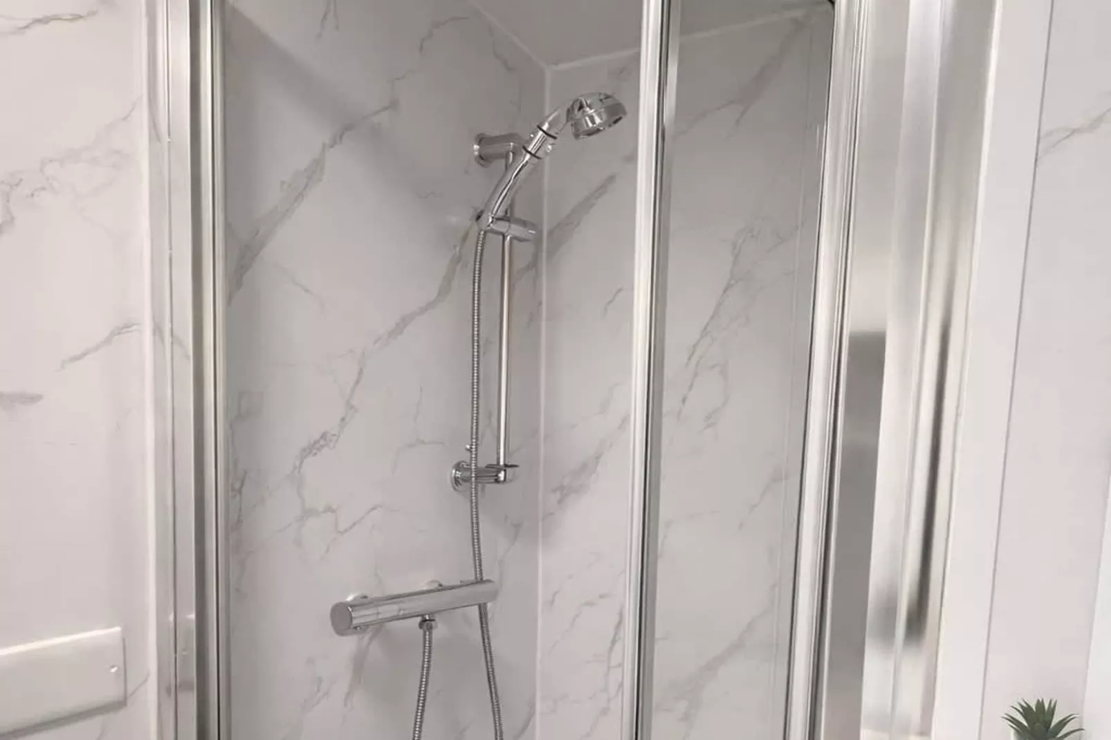 West Ken 1 (1) - Badezimmer