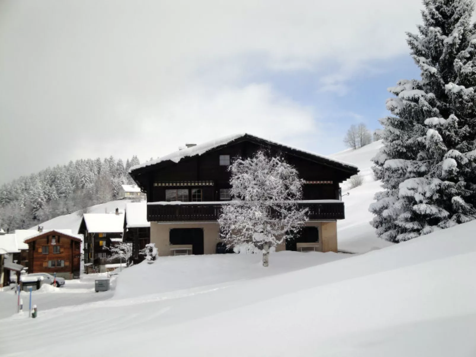 Gadola, Obersaxen-Meierhof, (Obersaxen). - Draußen
