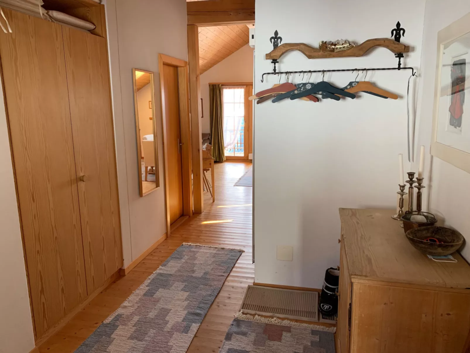 Haus Vicasa, Andiast, (Andiast). - Drinnen
