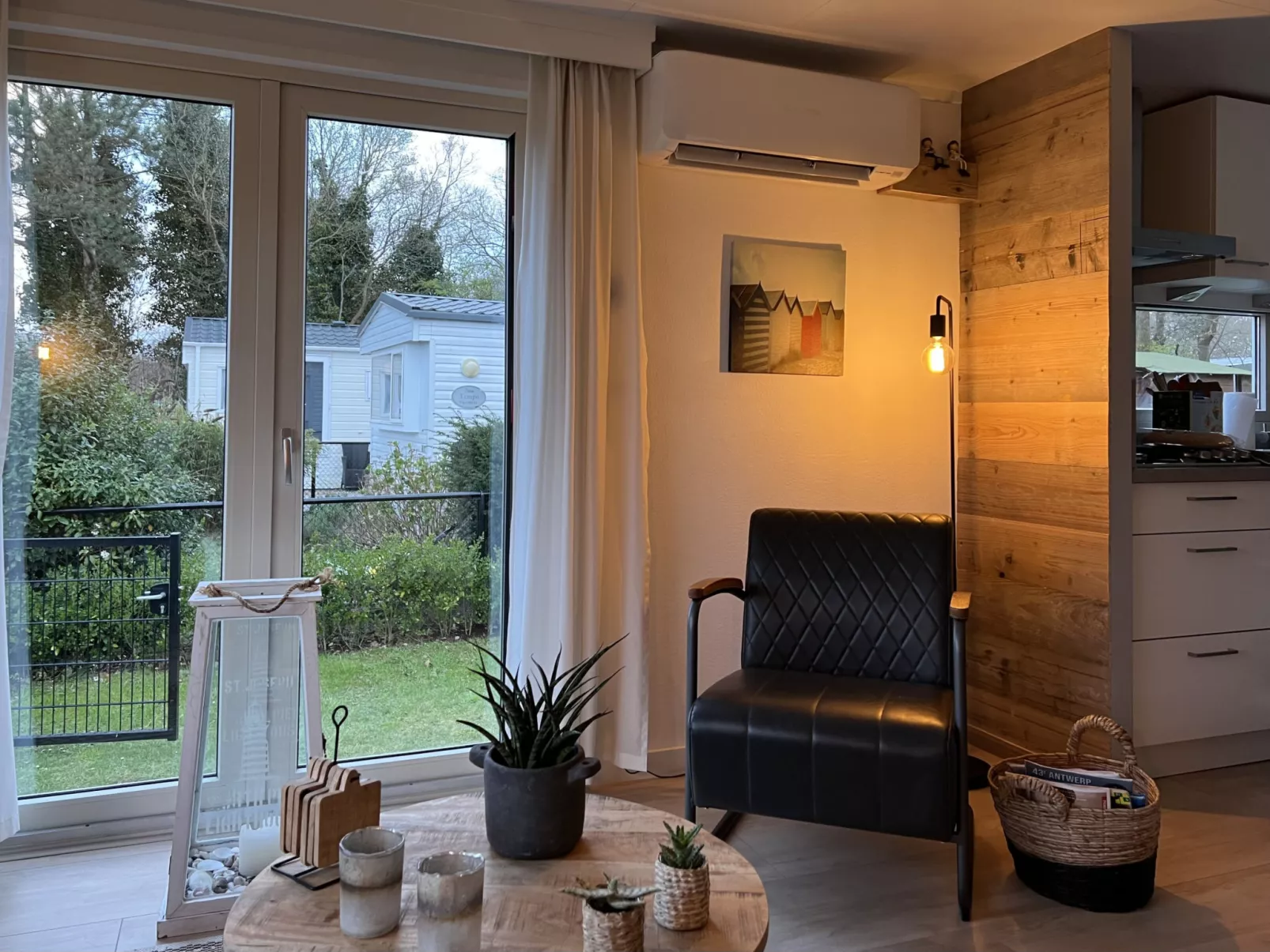 KD 884 - Vakantiepark Kijkduin - Draußen