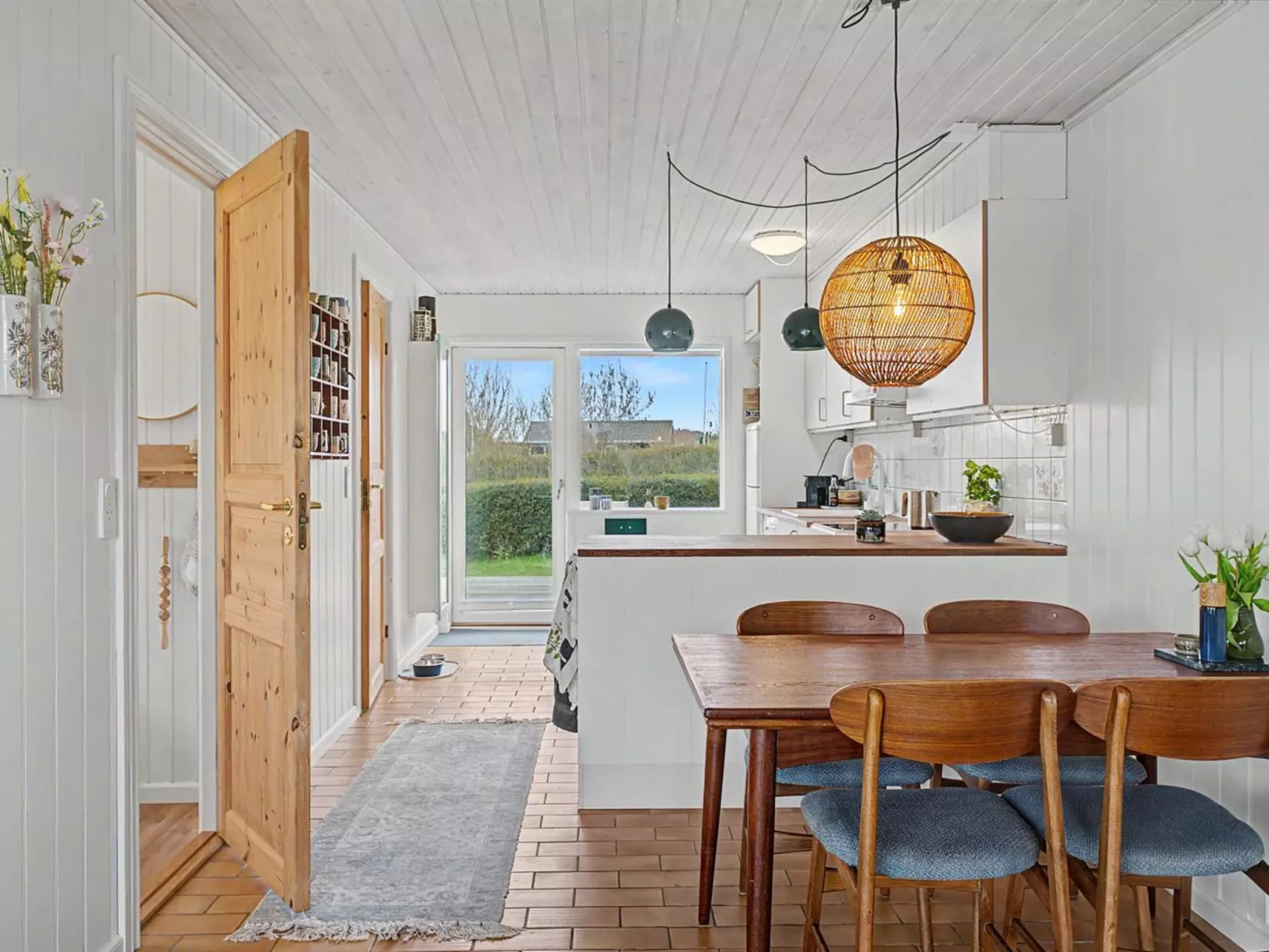 "Jarik" - 340m from the sea - Drinnen