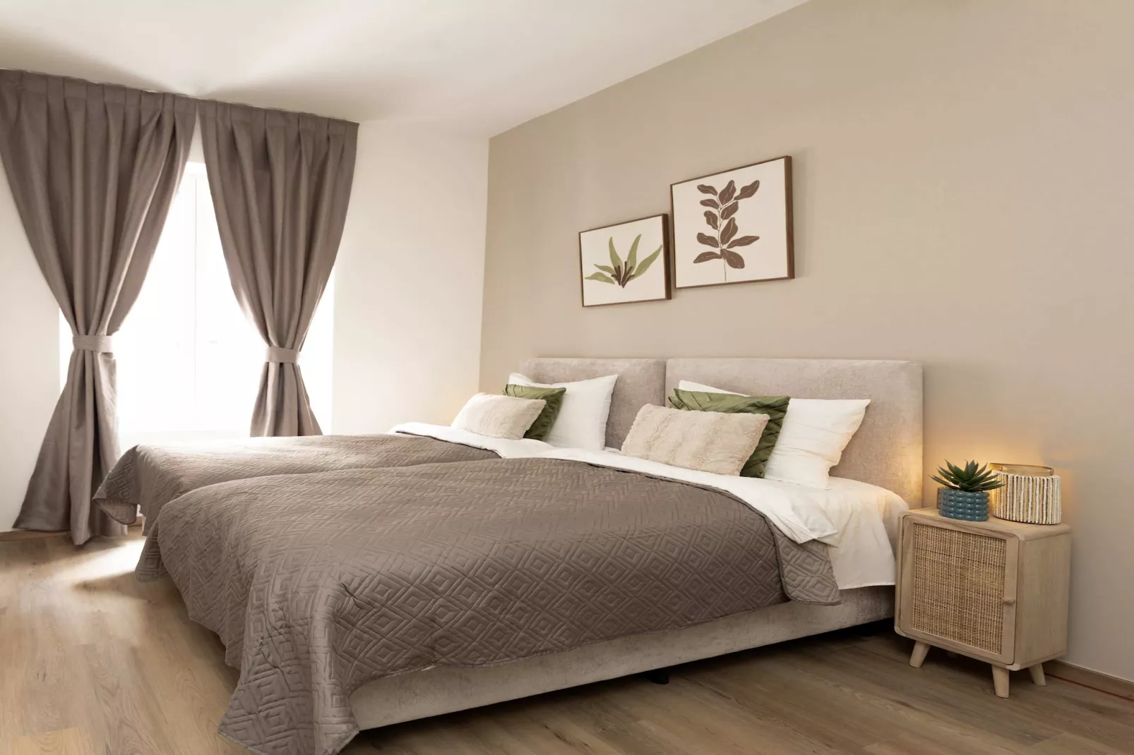 One Lux Stay 2BR/ 2BA Antwerp near Central Station - Chambre