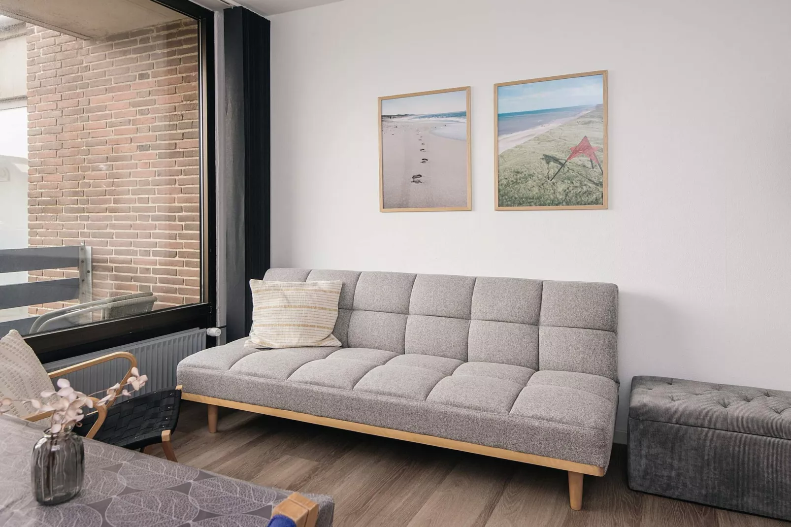 1 room,View cou.,G.Floor/1.floor,Prem - Intérieur