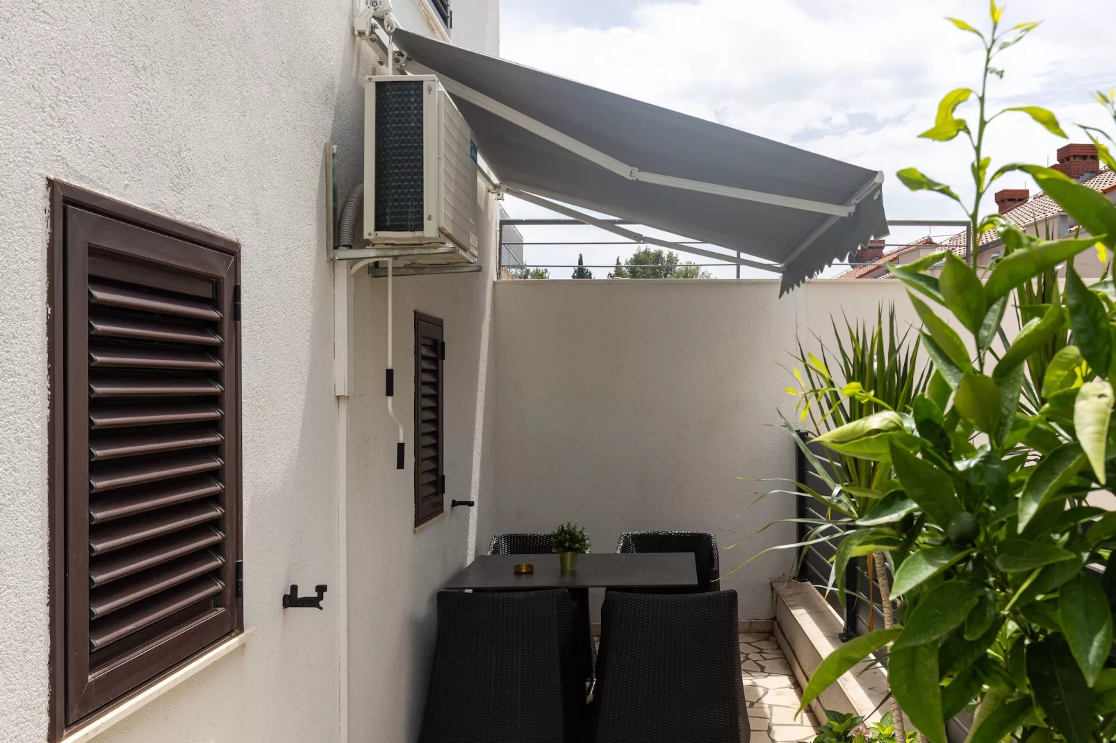 Guest House Kono - Two Bedroom Apartment - Im Freien