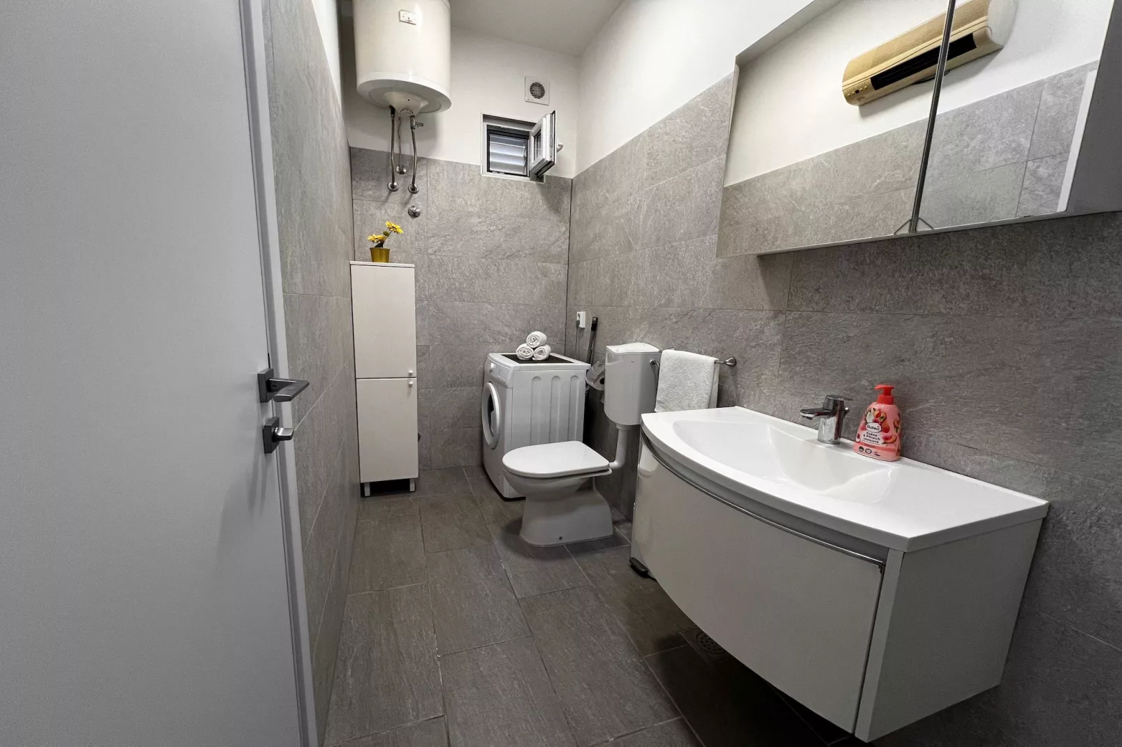 Guest House Kono - Two Bedroom Apartment with Terrace - Salle de bain