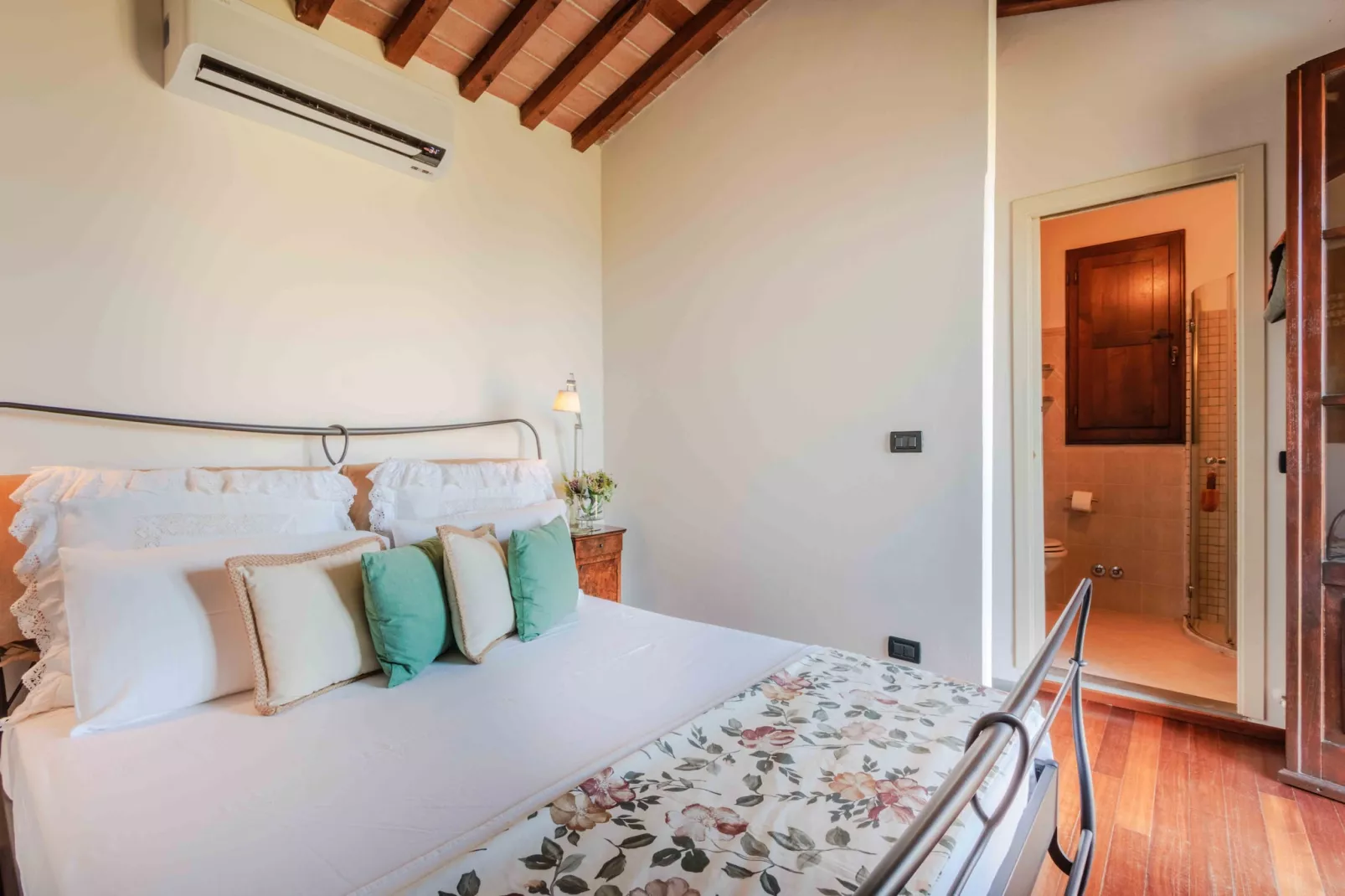 Villa Debby - Schlafzimmer