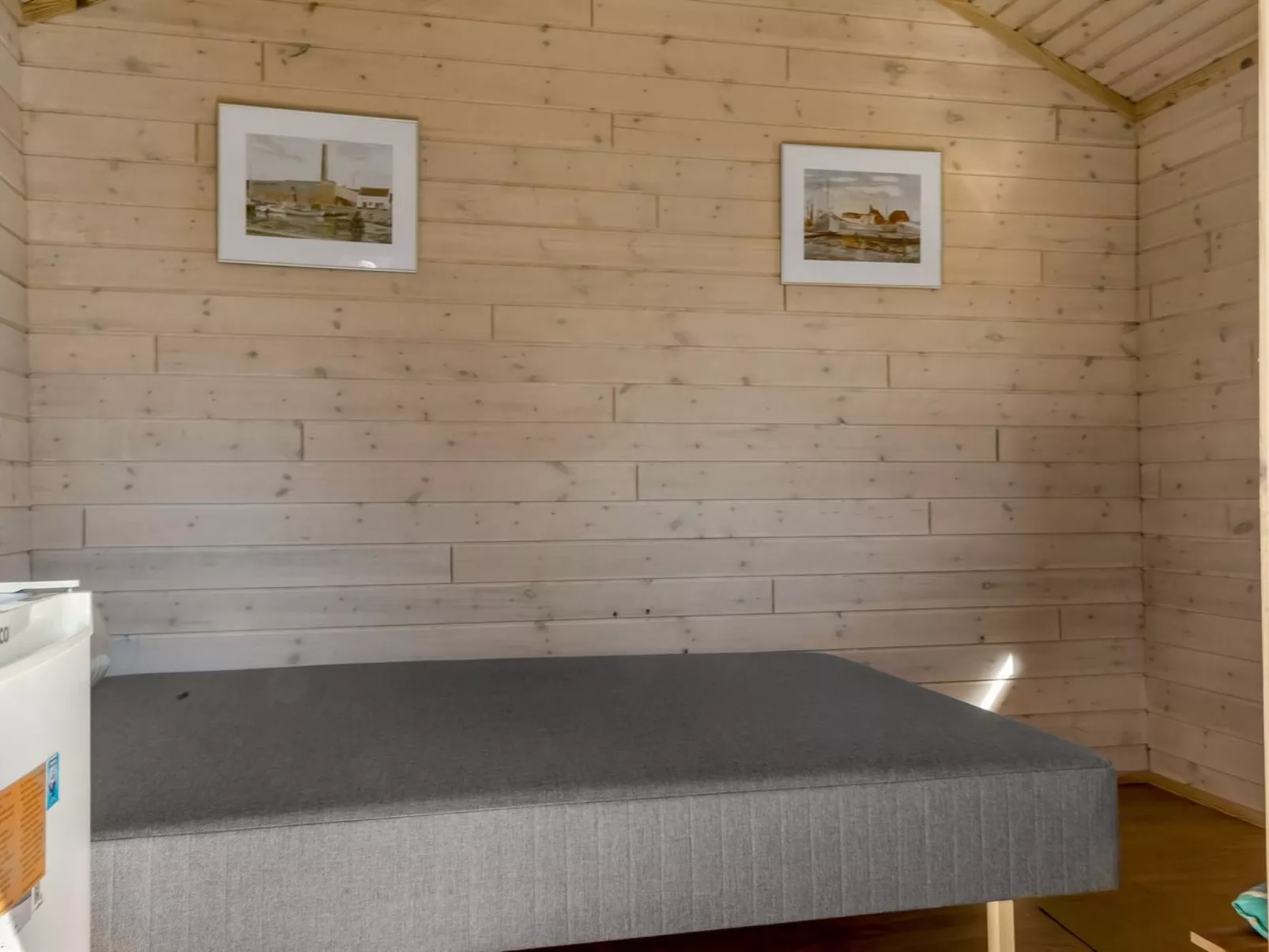 "Hakon" - 1km from the sea - Inside