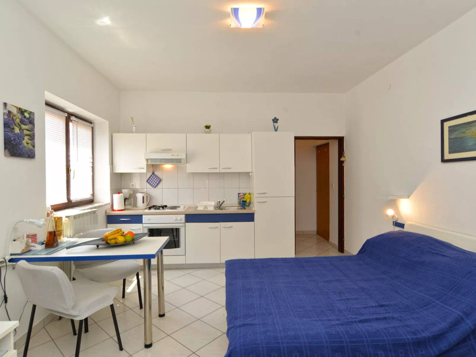 Apartment 242 - Drinnen