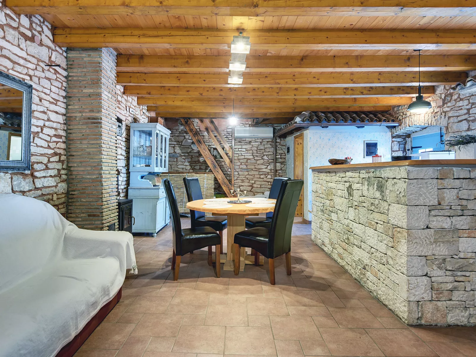 Villa Donatella - Inside