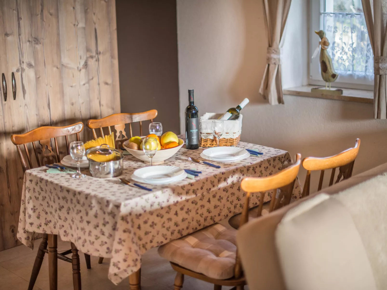 House Ana - Inside