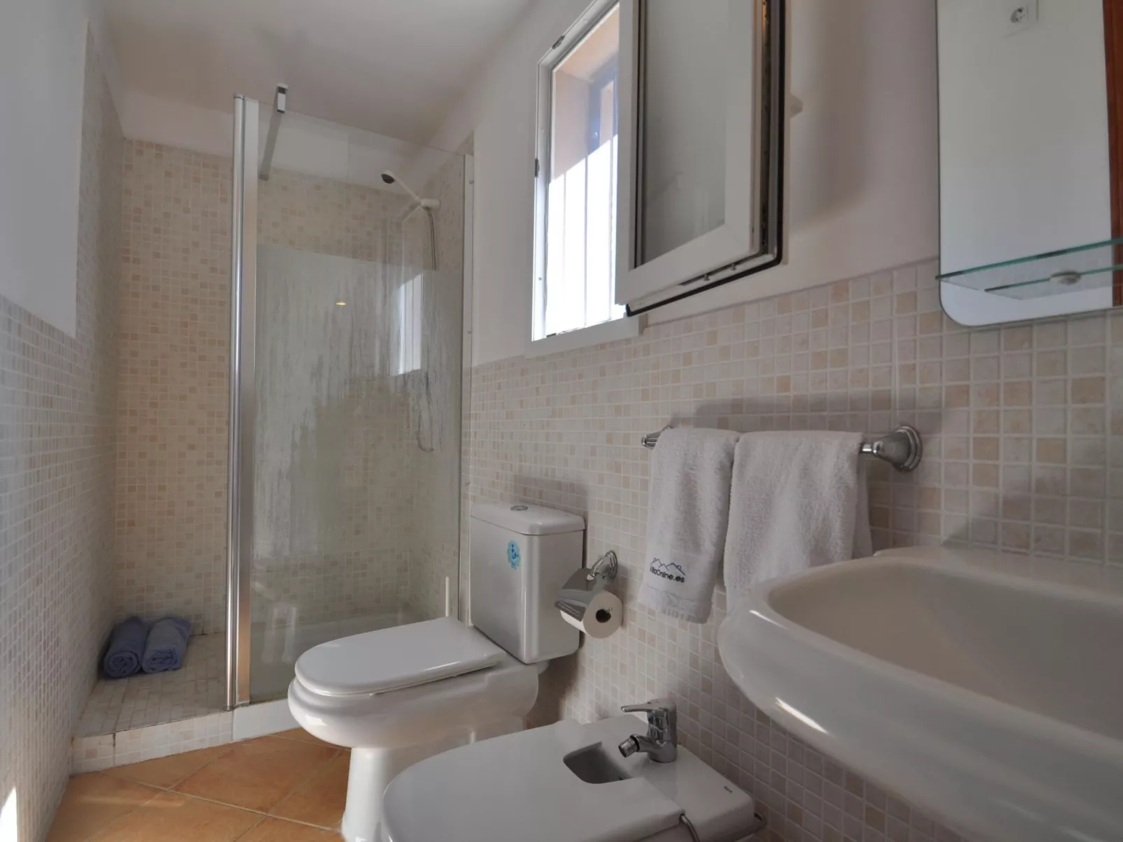 VILLA en Zona residencial tranquila con piscina privada ideal para familias - W - Inside