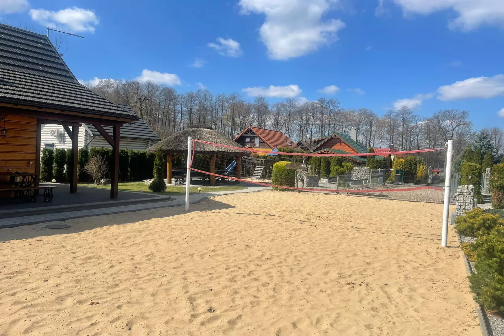 Domki wakacyjne w stylu góralskim z kominkiem Lubrza - Park facilities