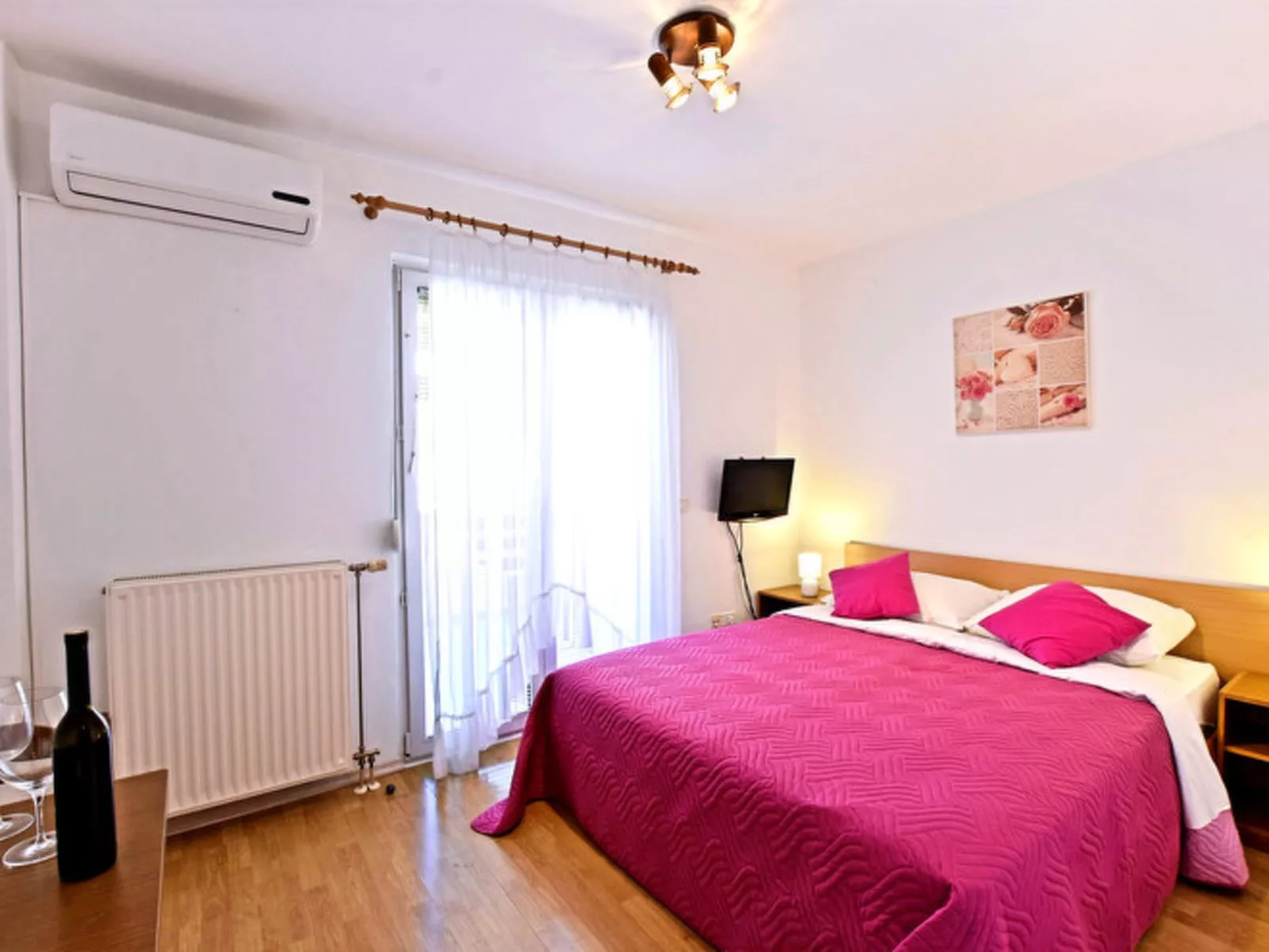 Apartment 343 - Inside