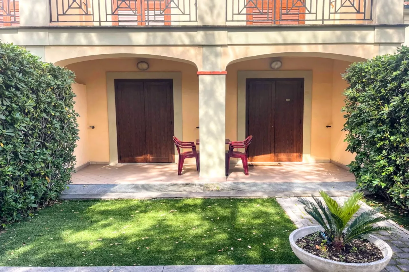 Bilocale vista Golf 120 - 2 pax - Exterior in summer