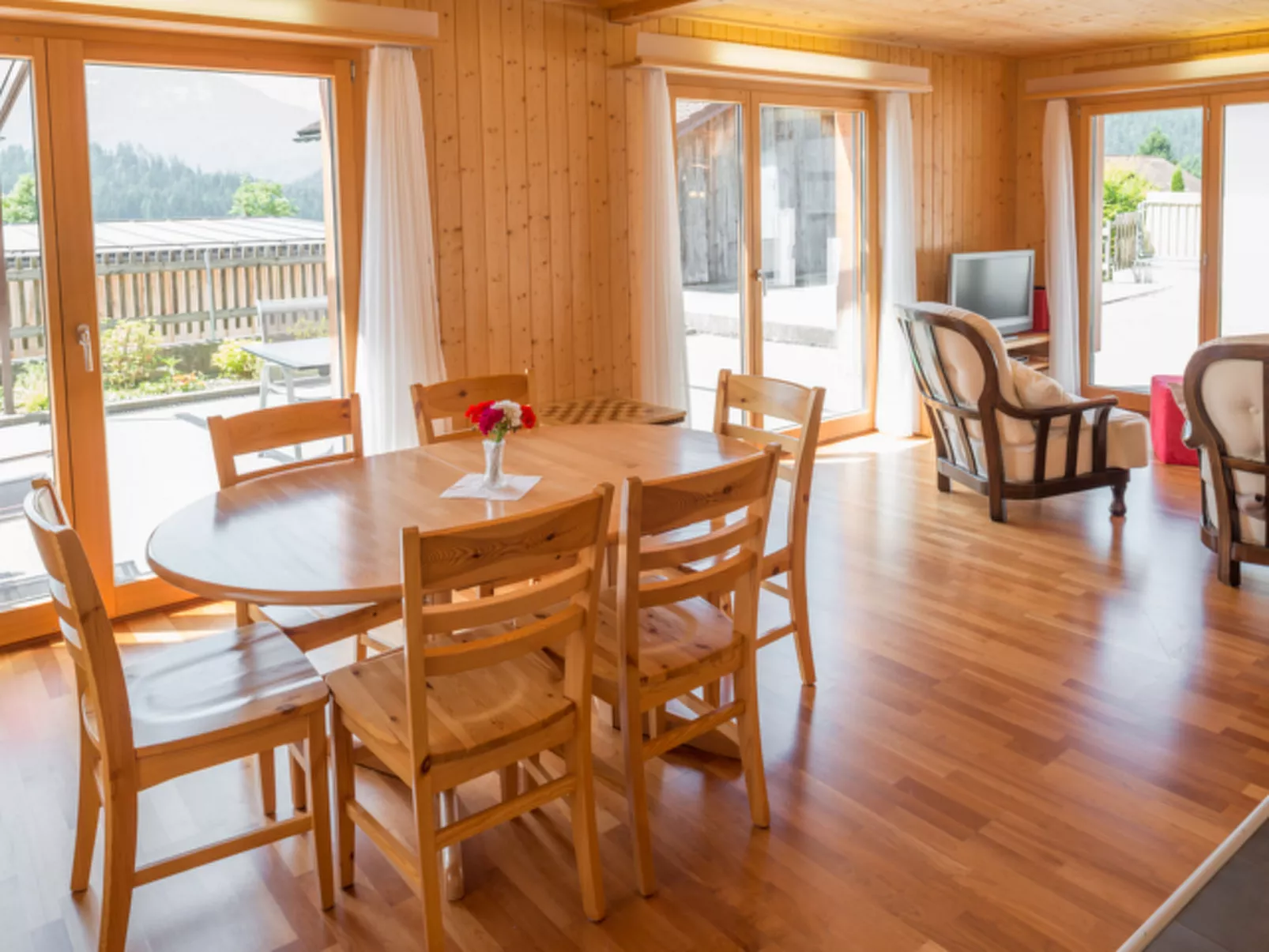 Caflisch Jacob und Erika, (Trin Mulin). 6.5 Zimmer Einfamilienhaus - Drinnen
