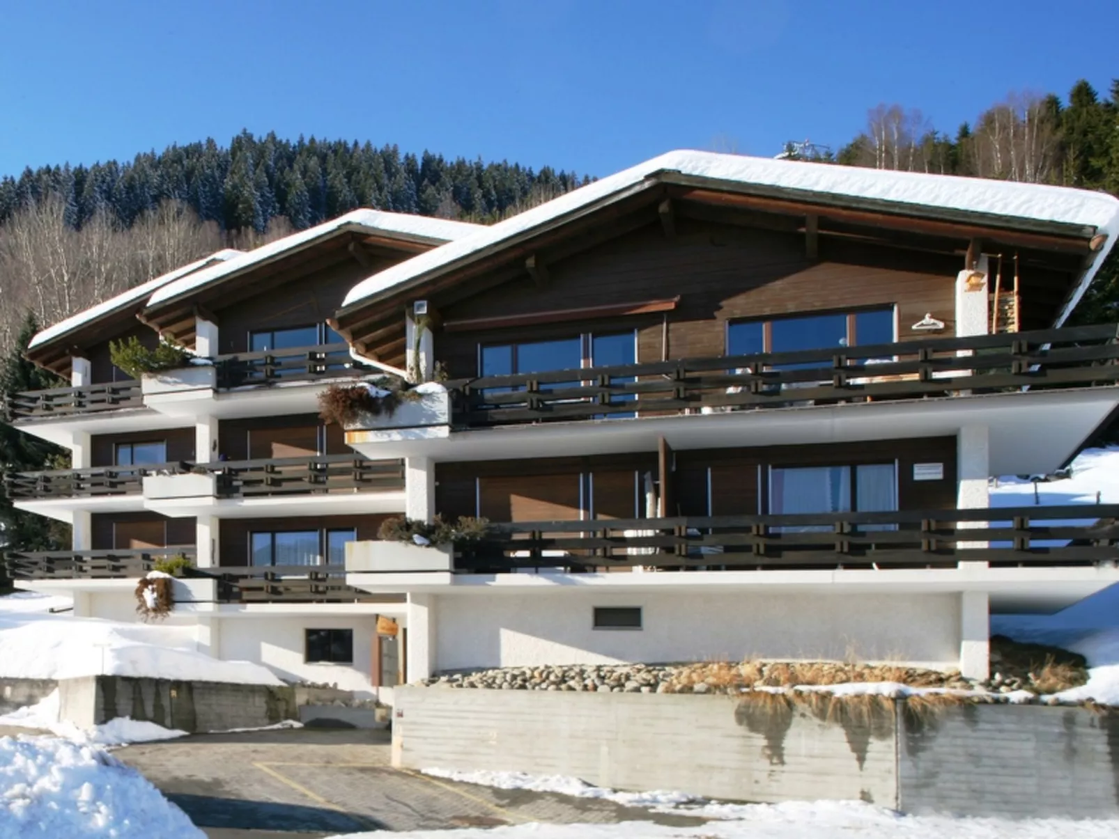 Casa Acletta Sutter, (Disentis / Mustér). - Draußen