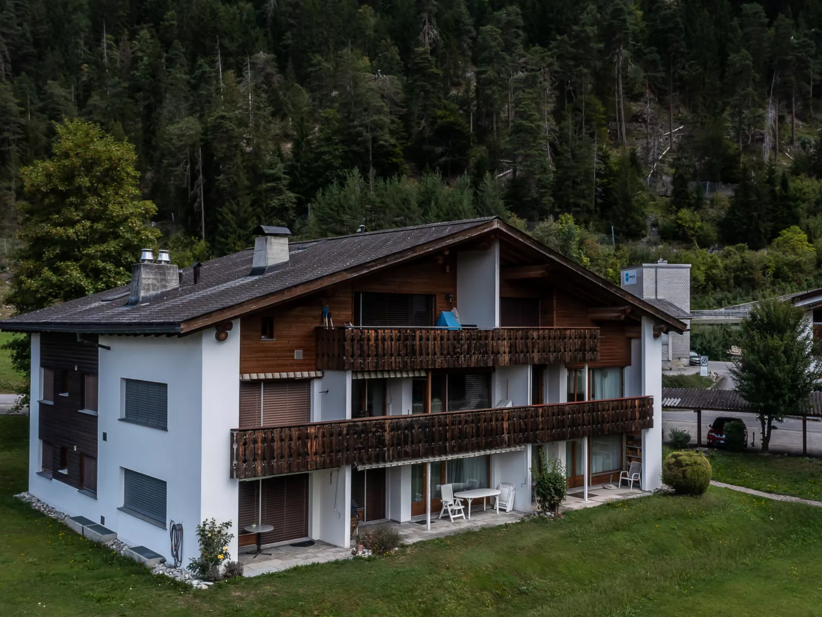 Casa Hirundella, (Trin Mulin). 2.5 Zimmerwohnung - Drinnen