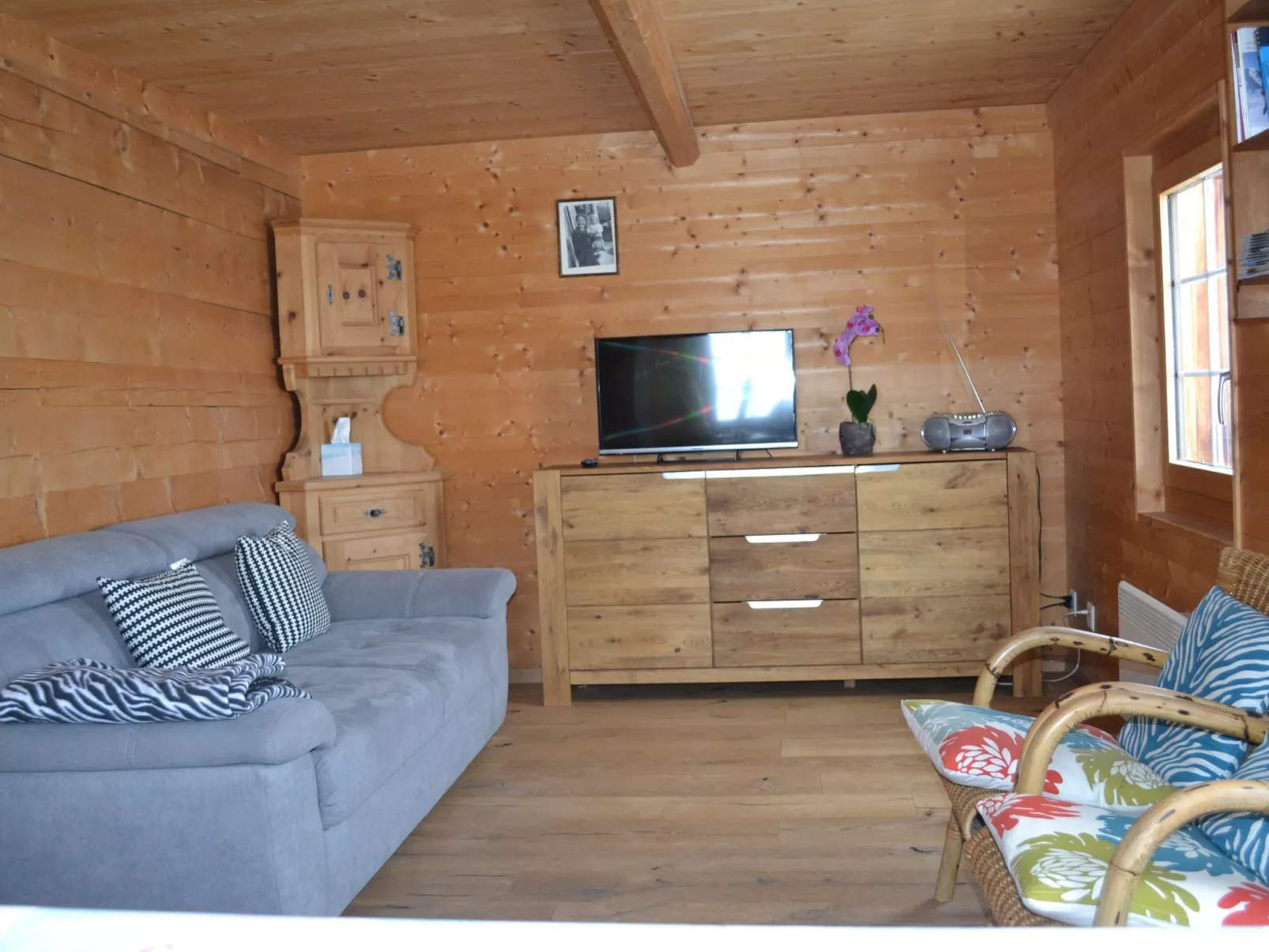Berghütte Chalet Canischauna, Waltensburg, (Waltensburg/Vuorz). - Dedans