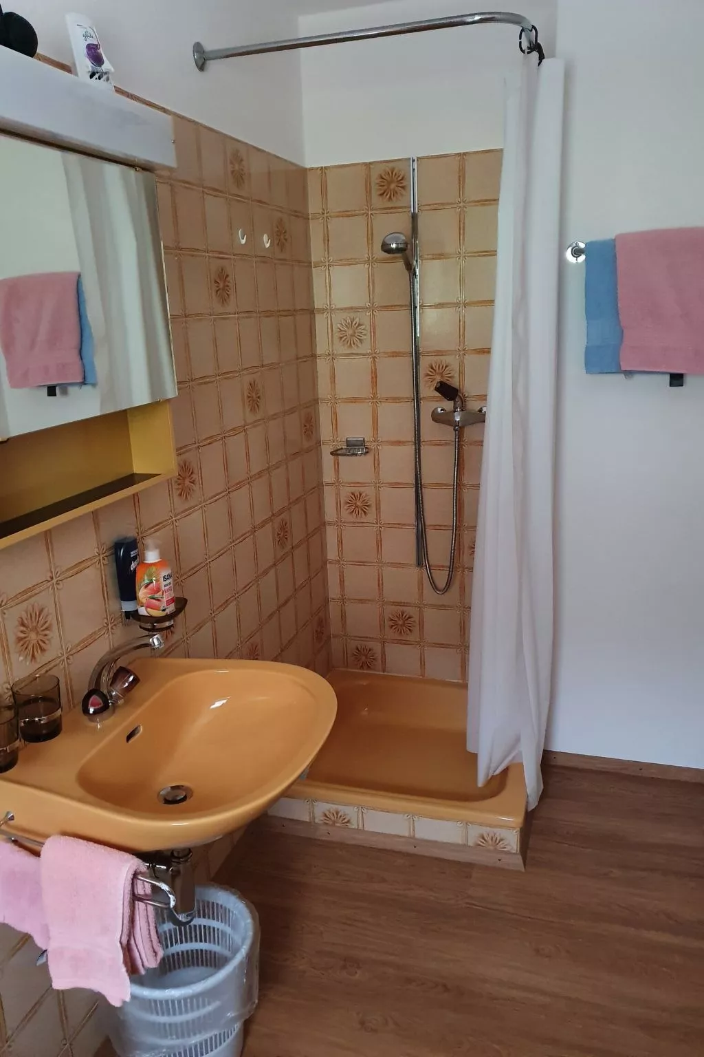 Plaun Grond, (Tschierv). - Drinnen