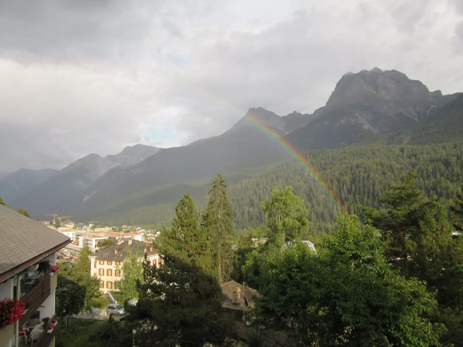 STEINMANN, (Scuol). - Draußen