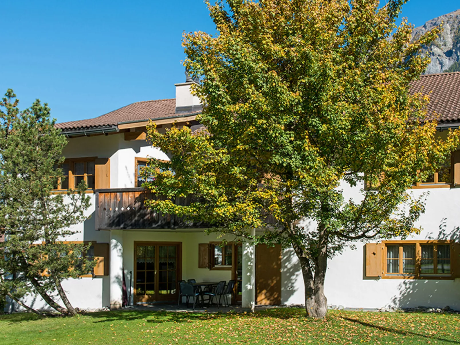 Muntschi, (Andeer). - Draußen