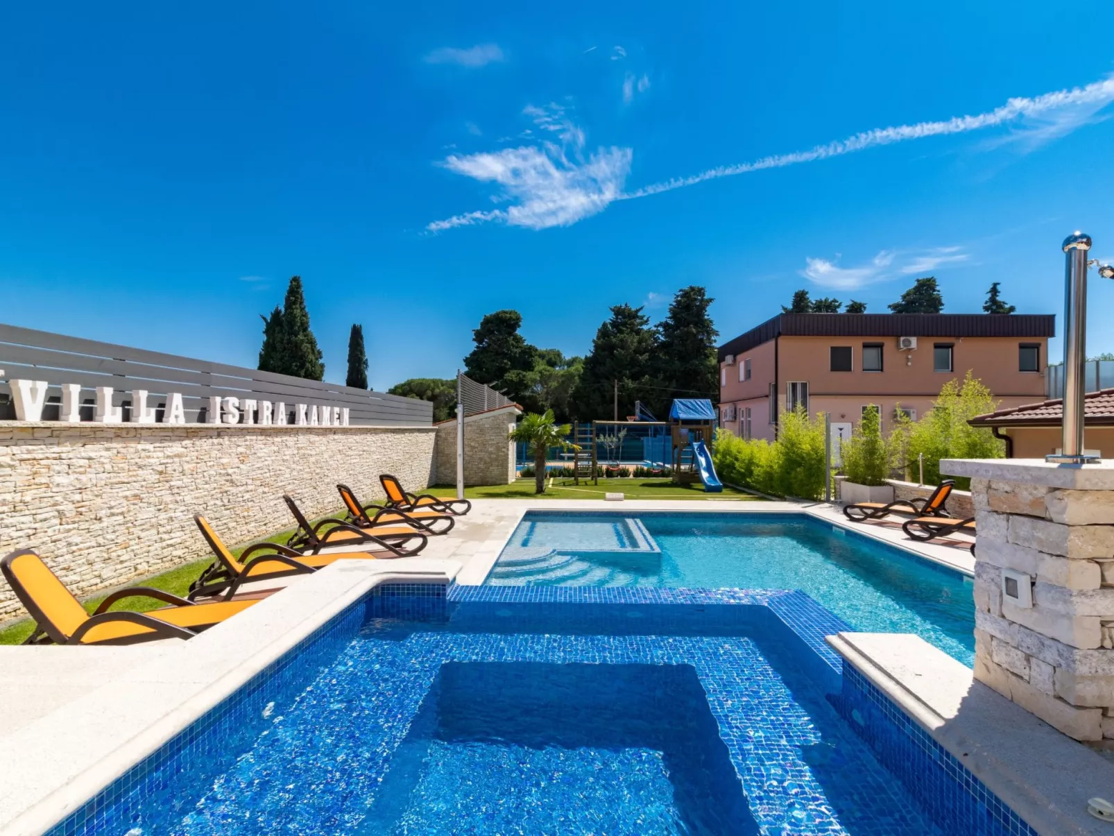 Villa Istra Kamen - Outside