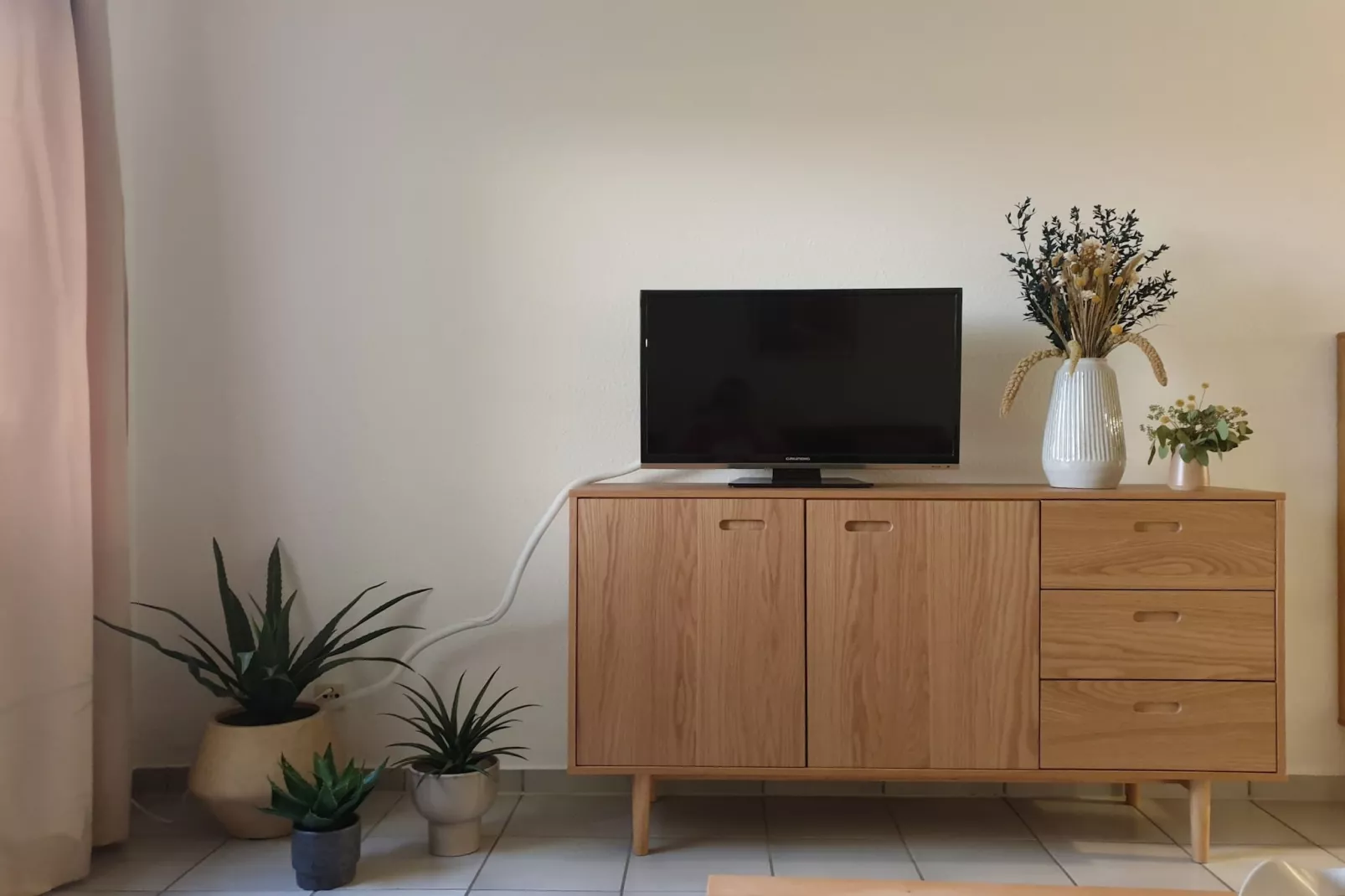 Ferienwohnung Terrasse und Aussicht - Wohnzimmer