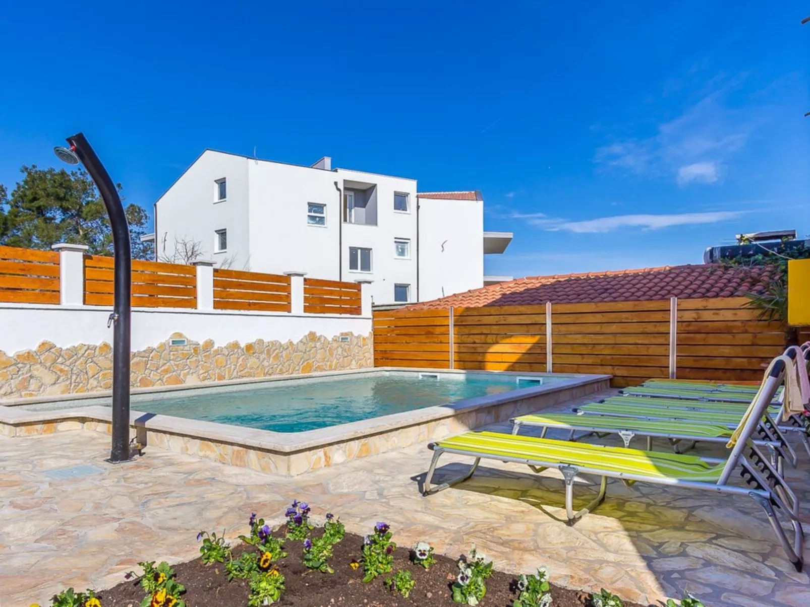 House Bardak - Dehors