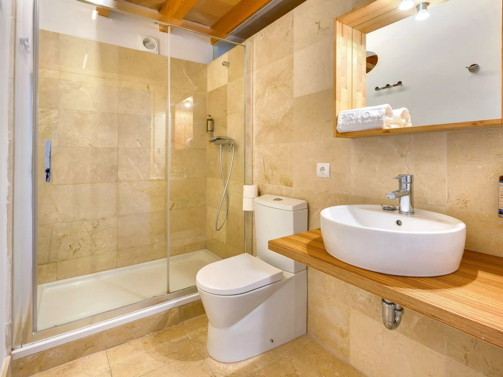 URBAN SUITES 2 PALMA STANDARD TI/75 - Drinnen
