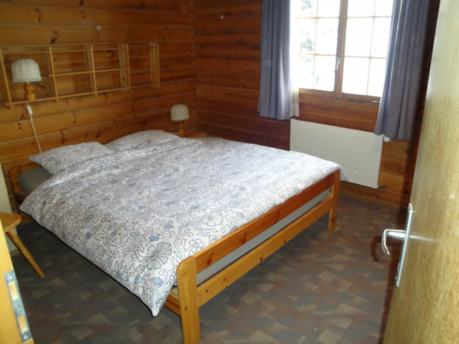 Gadola, Obersaxen-Meierhof, (Obersaxen). - Drinnen