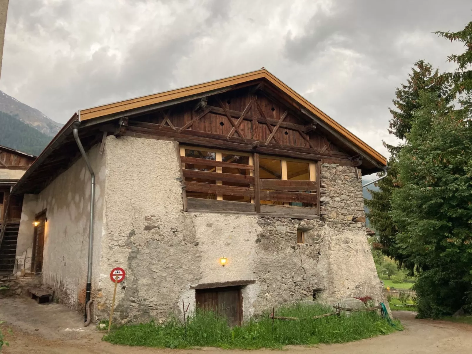 Stalla d'Immez, (Sta. Maria - Santa Maria Val Müstair). - Draußen