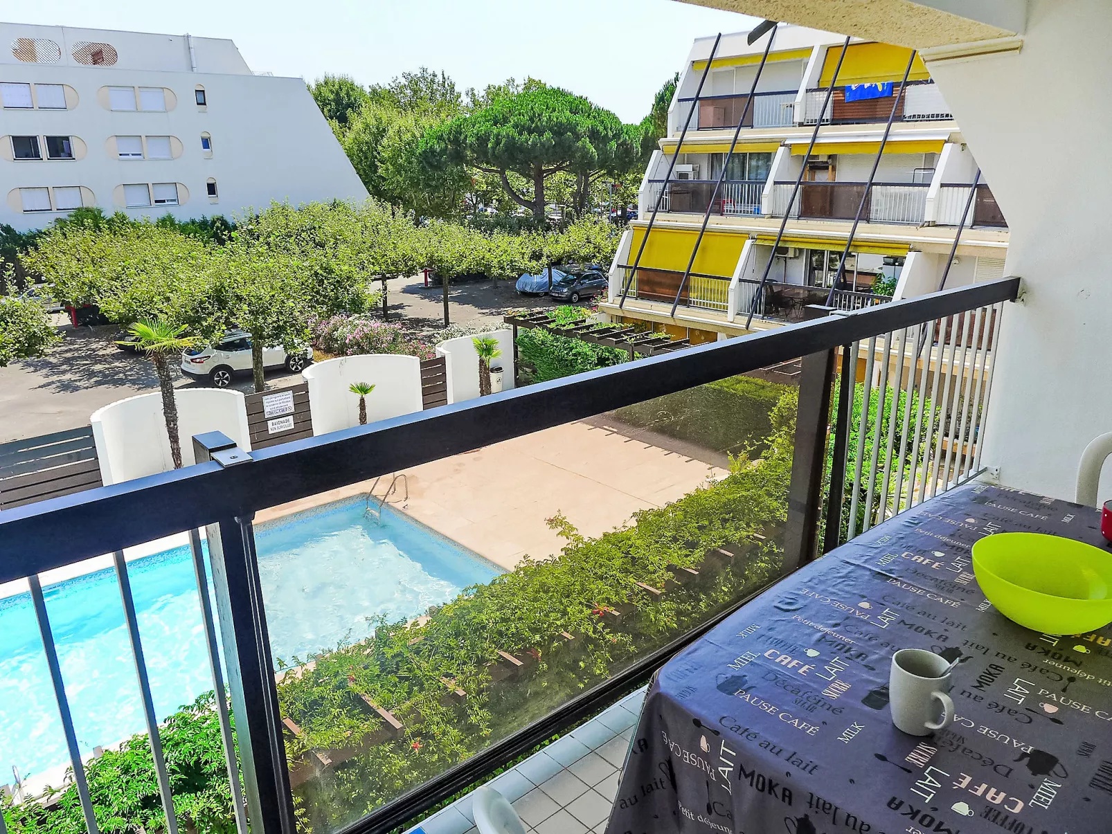 Les Terrasses du Ponant - Inside