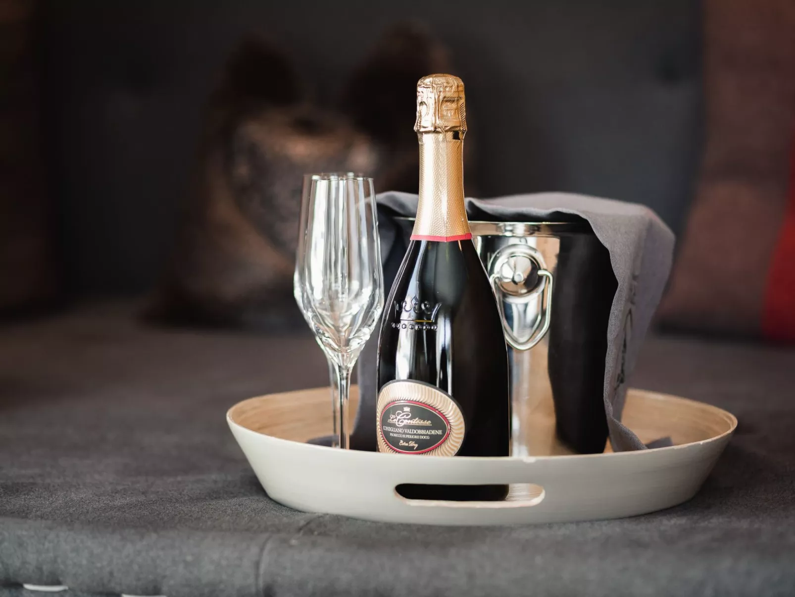 Avero Lodge, (Samnaun-Compatsch). - Drinnen