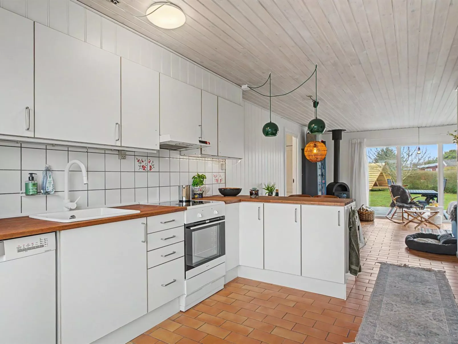 "Jarik" - 340m from the sea - Drinnen