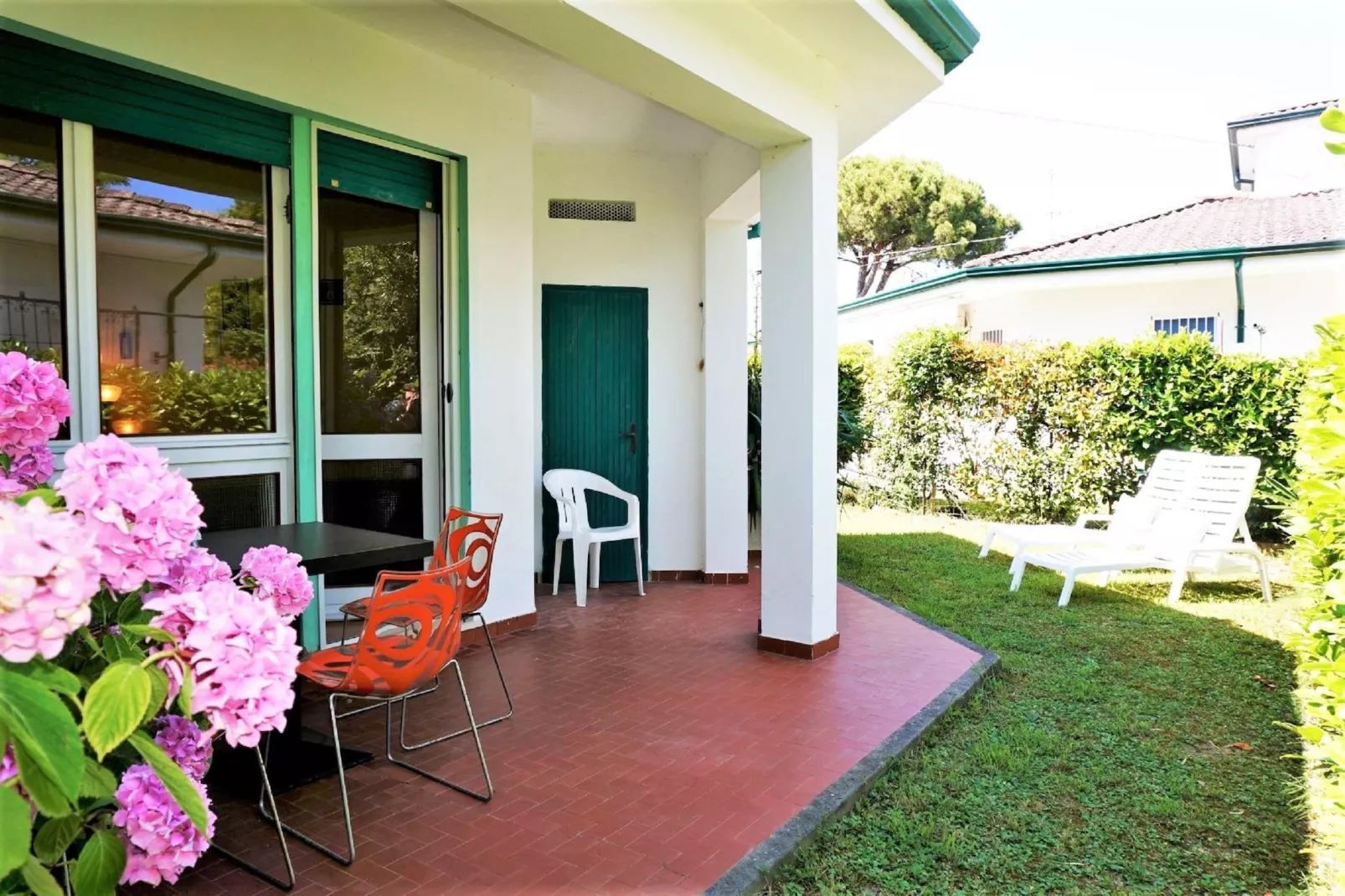 Villa San Souci - Garten Sommer