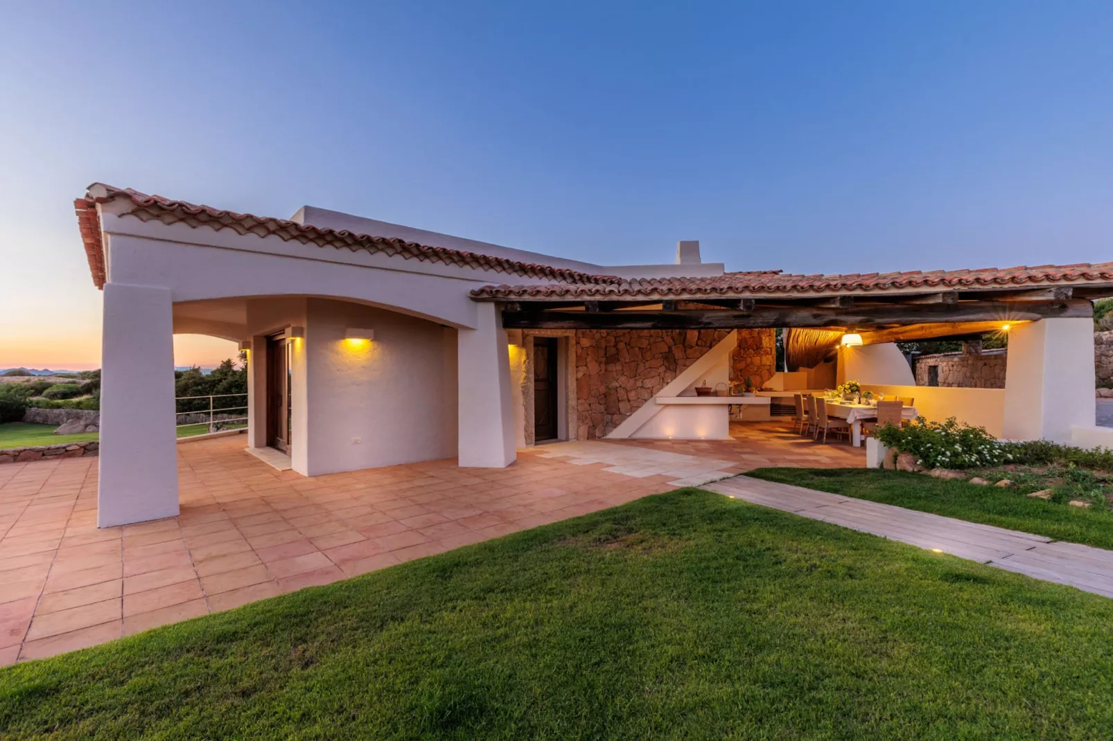 Villa Smeralda Porto Cervo - Exterior in summer