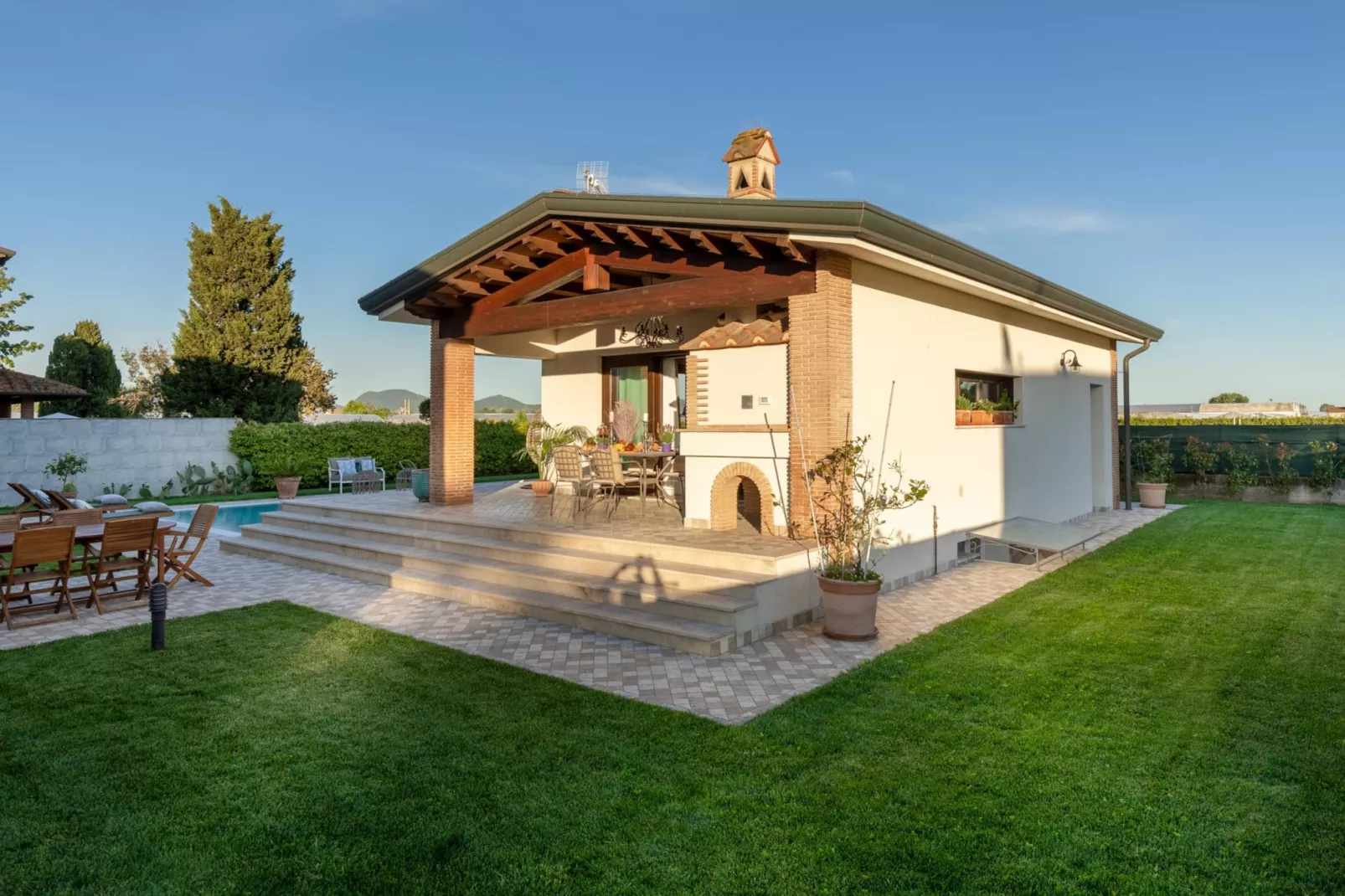 The Luxury Beach Villa - Schwimmbad