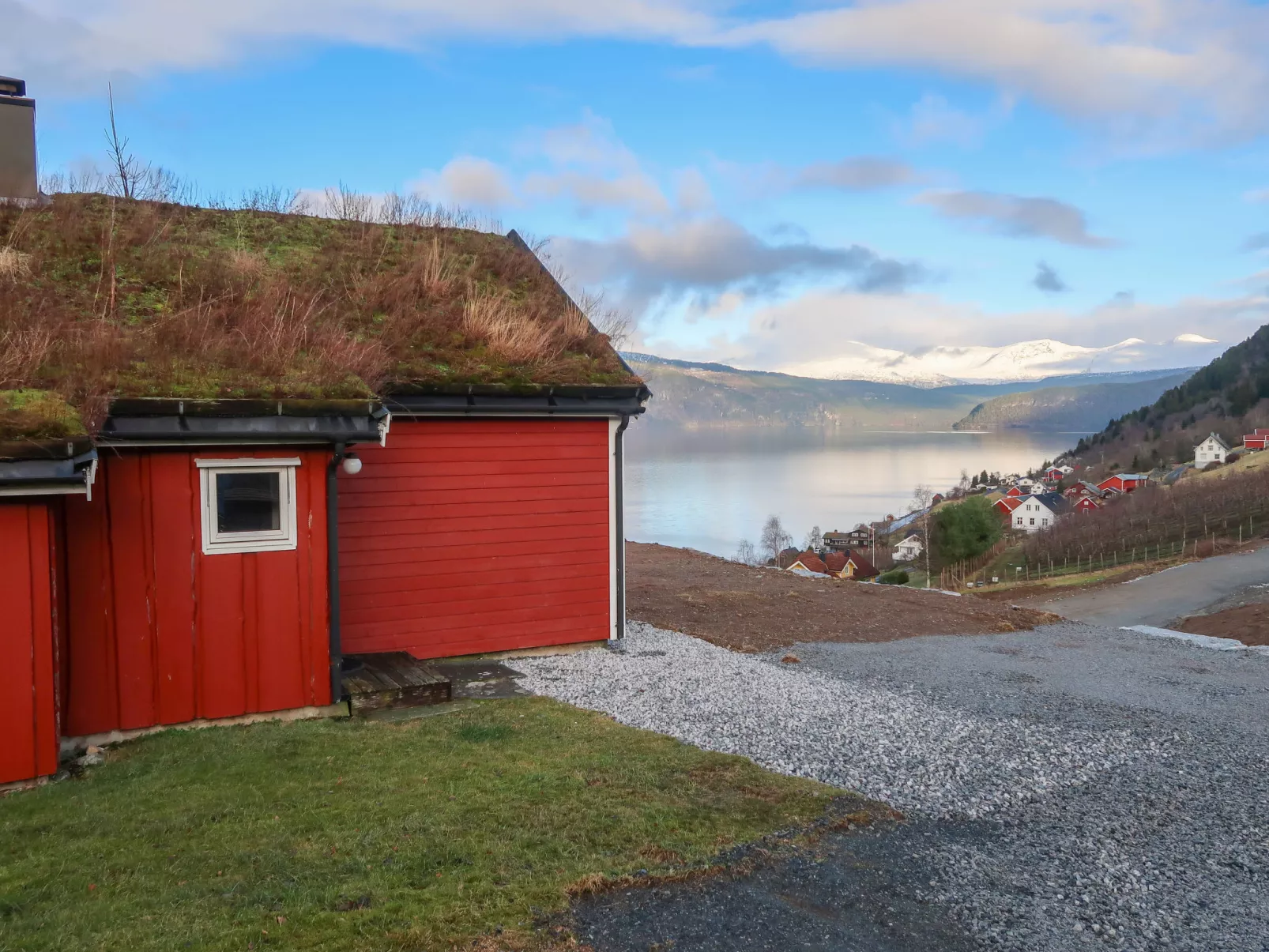 Krampehaugen-Outside