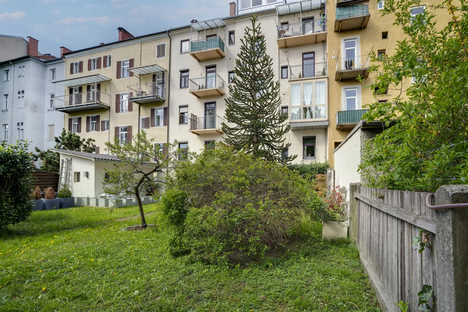 Top 8 Apartment 2P in Graz - Exterior in summer