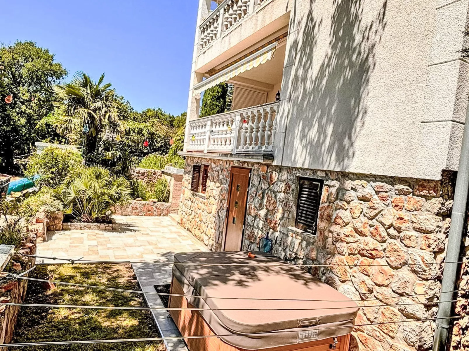 Villa Theresa - Draußen