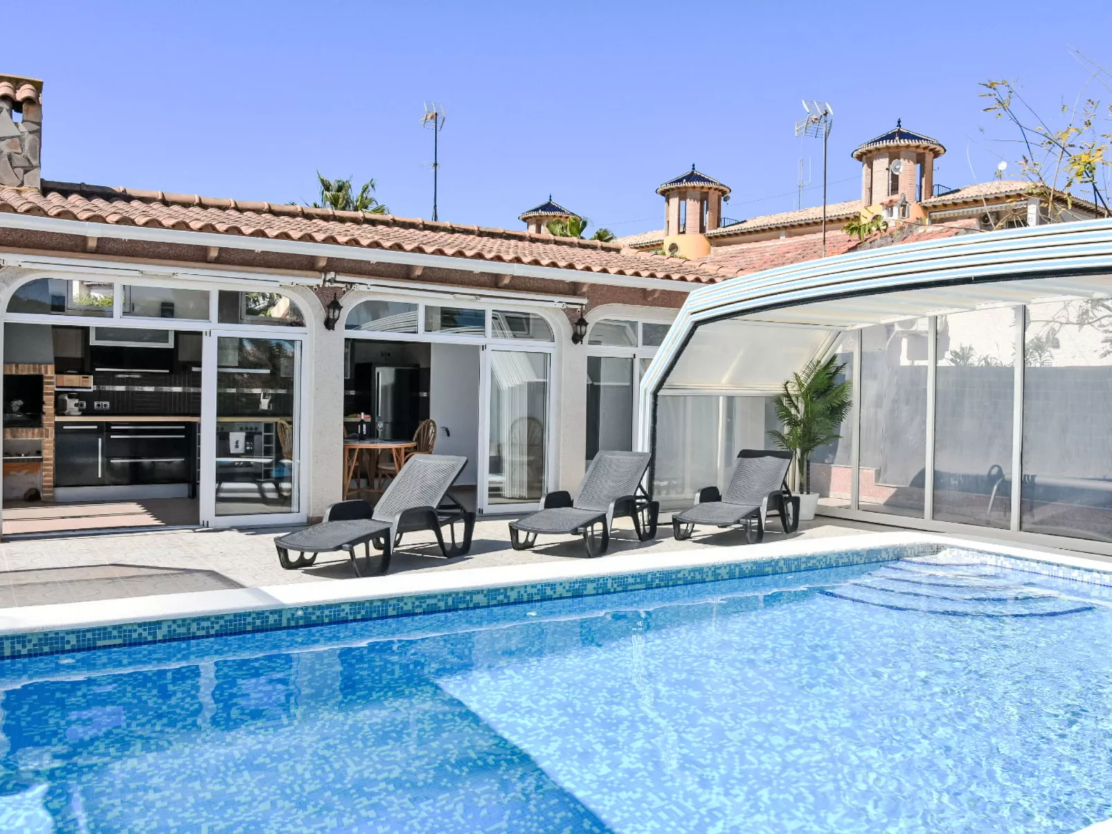 Villa Esmeralda - Dehors