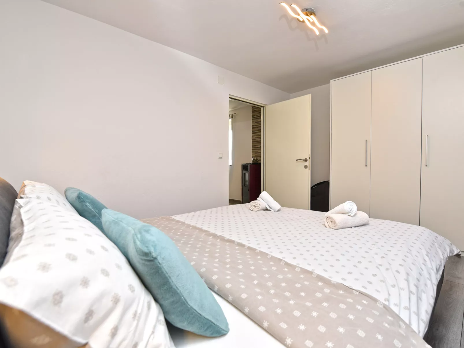 House 2154 - Inside