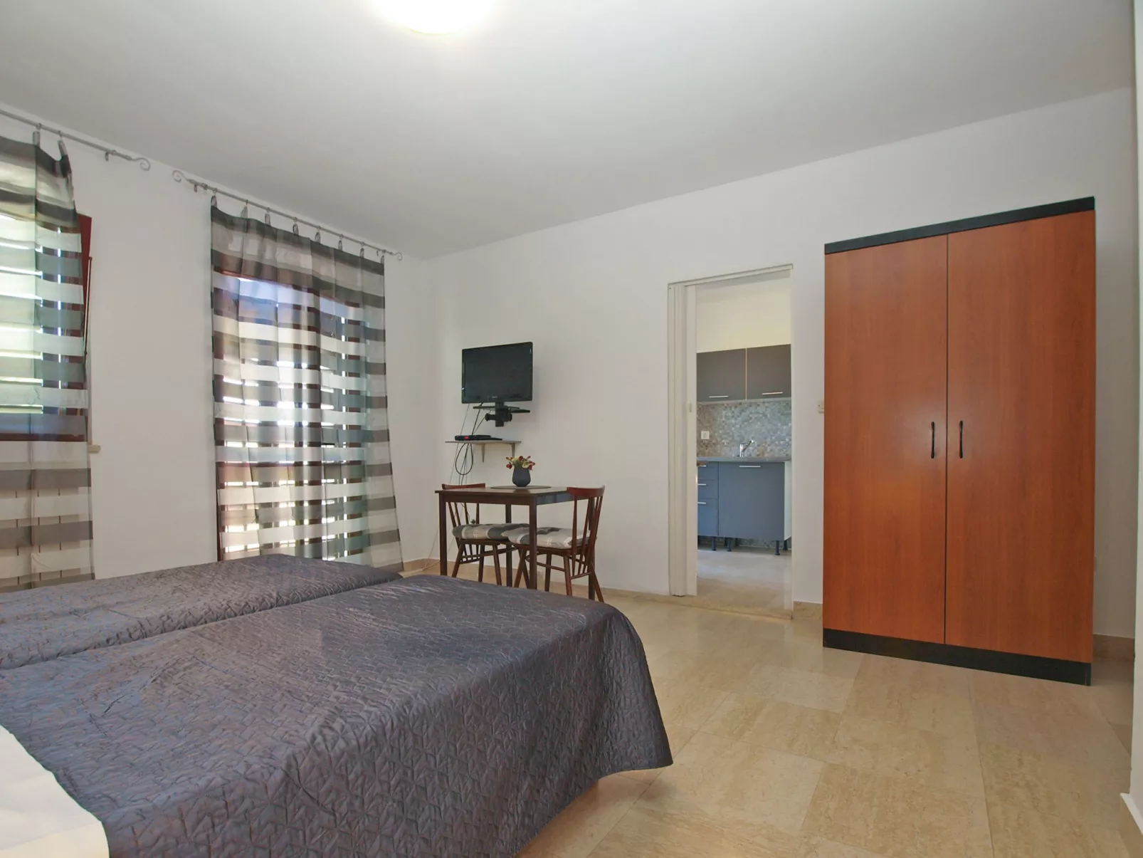 Apartment 718 - Drinnen