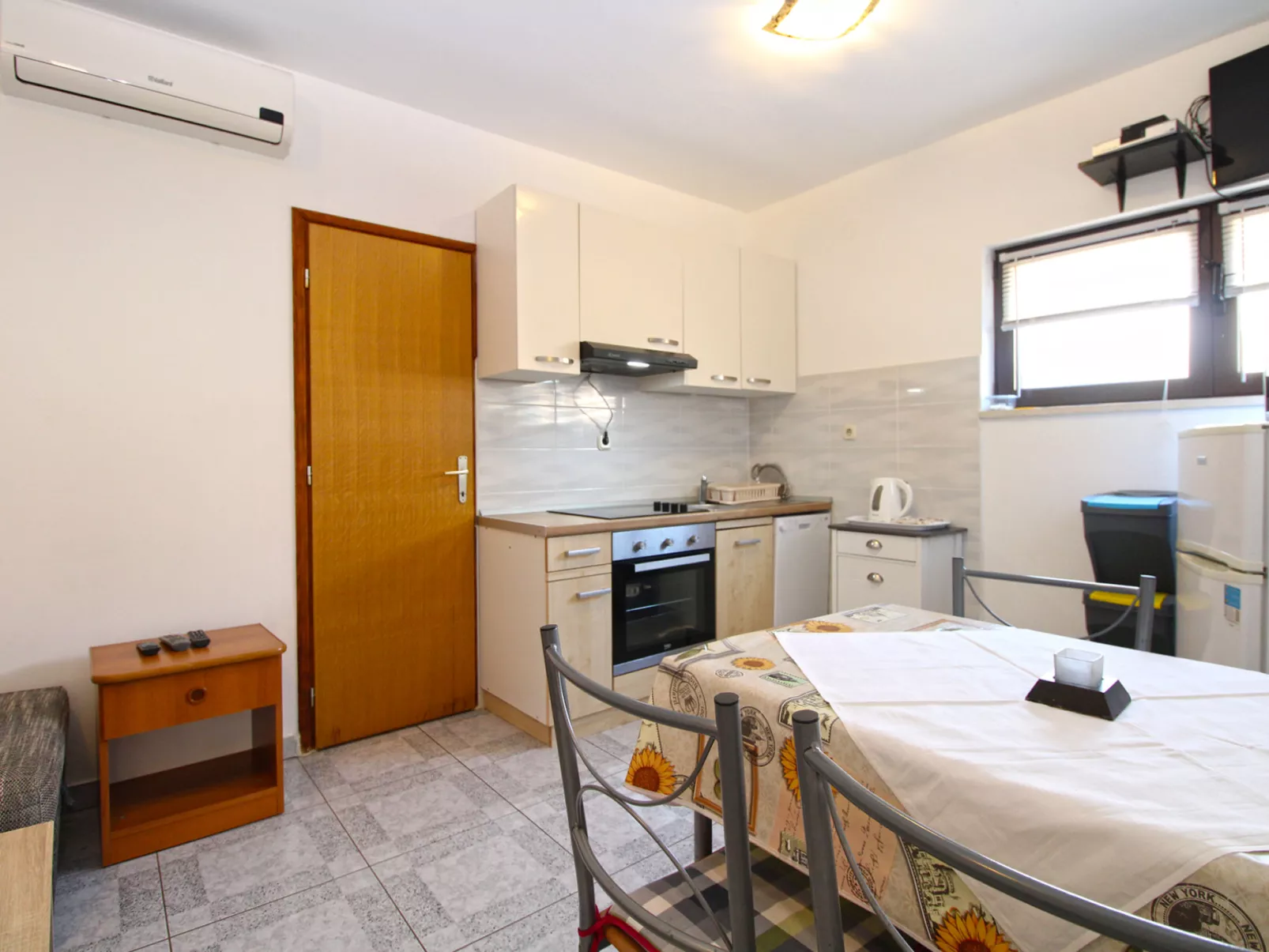 Apartment 768 - Dedans